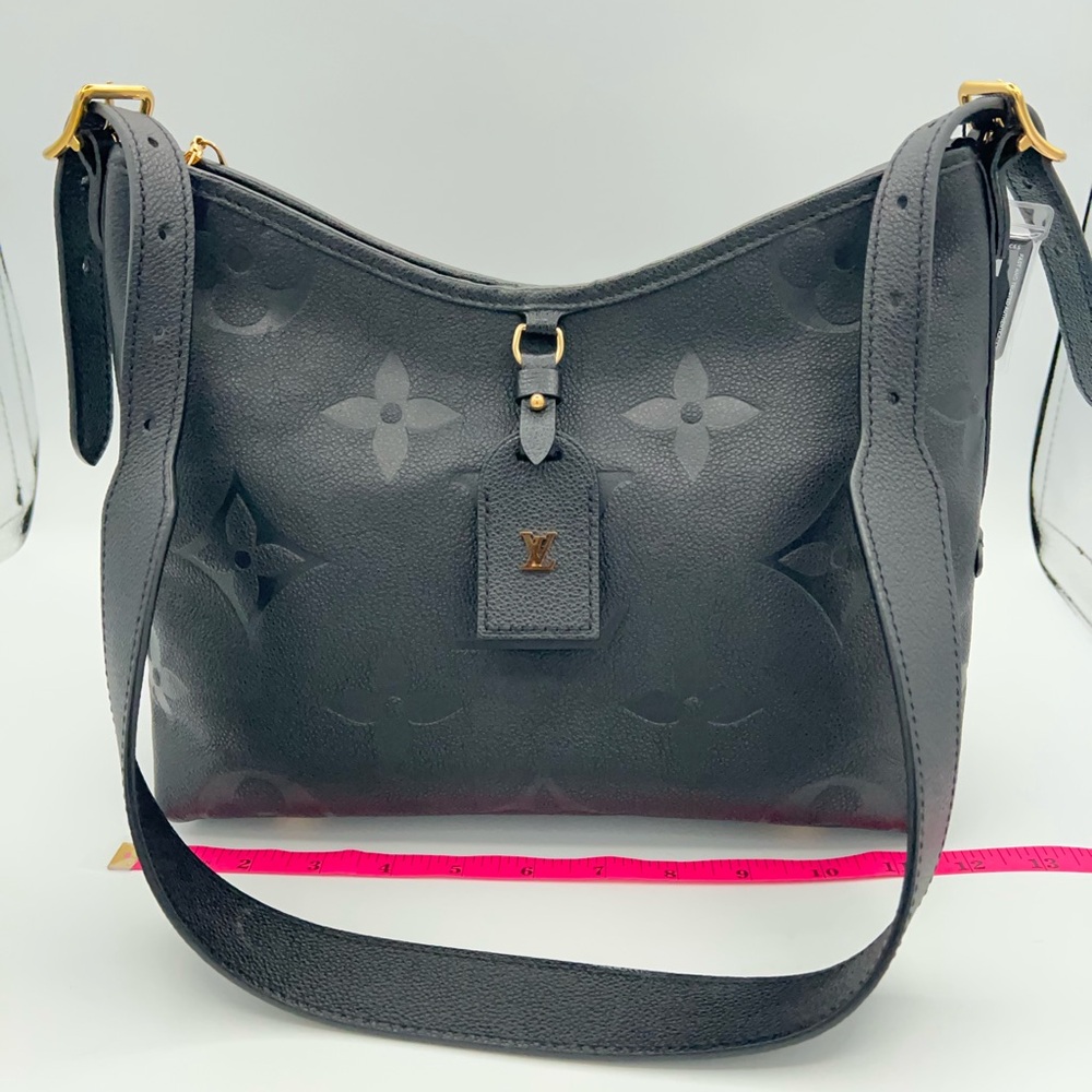 Louis Vuitton CarryAll PM in Black Monogram Empriente! Pristine condition! 🖤😍 - Picture 2 of 16